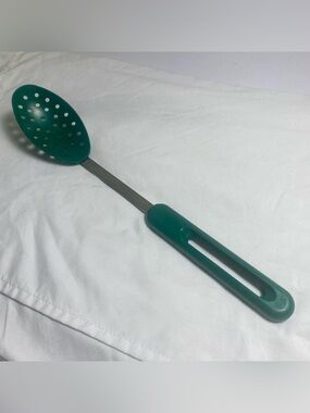 VTG Bonny Stainless Steel Slotted Cooking Serving Spoon Hunter Green USA